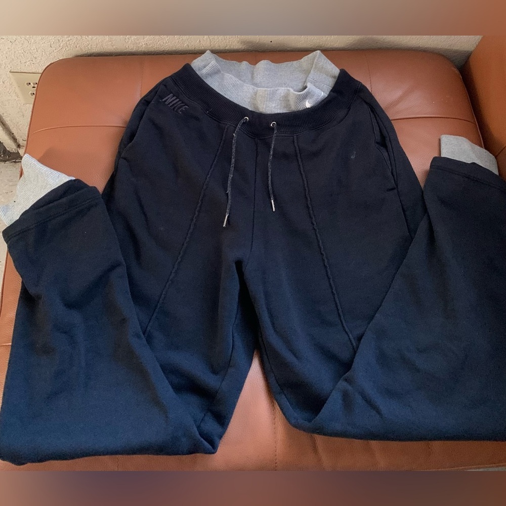 Nike joggers